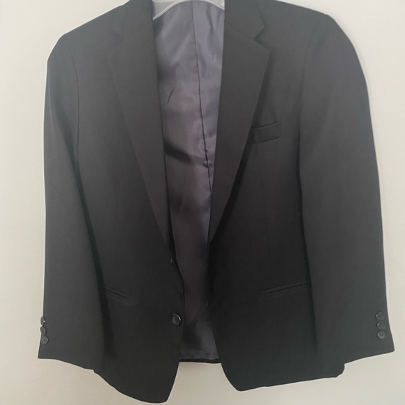 Suits black - Picture 1 of 2